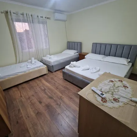 Daire Central Apart Permet Përmet